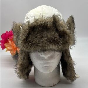 Lands' End Kids' Cream and Gray Faux Fur Hat Size Large HT8972